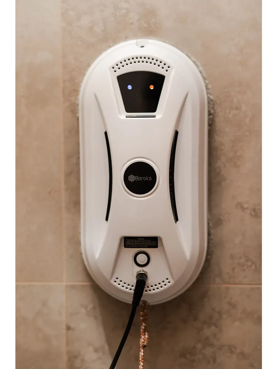 Робот мойщик окон мощный